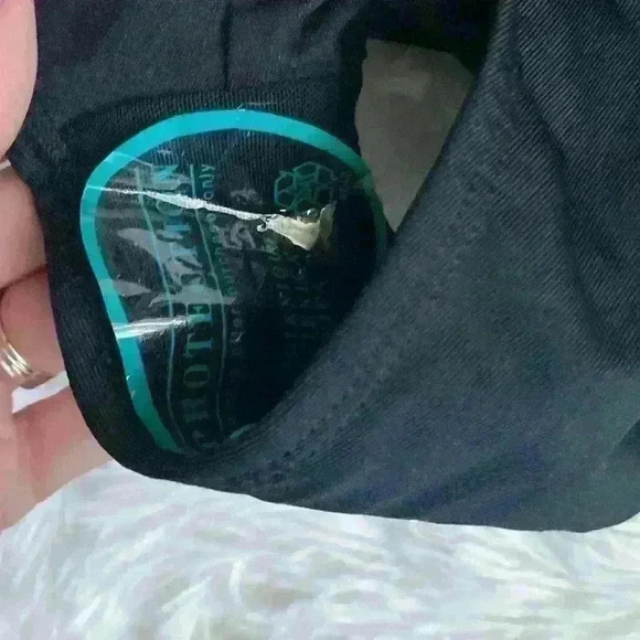 Dolphin, aqua shape women’s swimsuit, one piece, size 8, black. NWT. - Picture 4 of 8